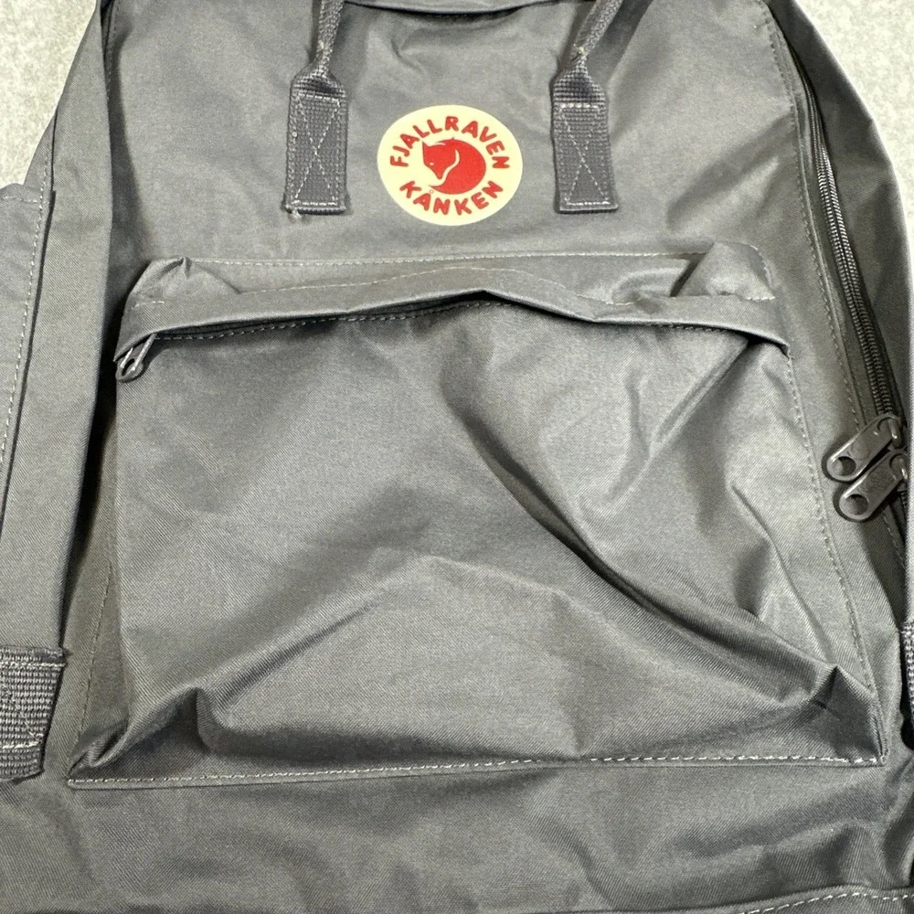 Fjallraven Kanken 23510 Classic Laptop Bag Adjustable Strap Fox Snap Grey